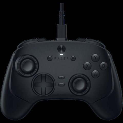 Razer Wolverine V3 turnīrs 8K dators
