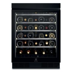 Electrolux EWUS040B8B Iebūvēts Melns 40 pudele (-es)